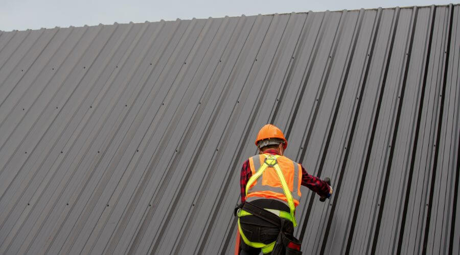 Professional metal roof installation services in Lumber City, GA